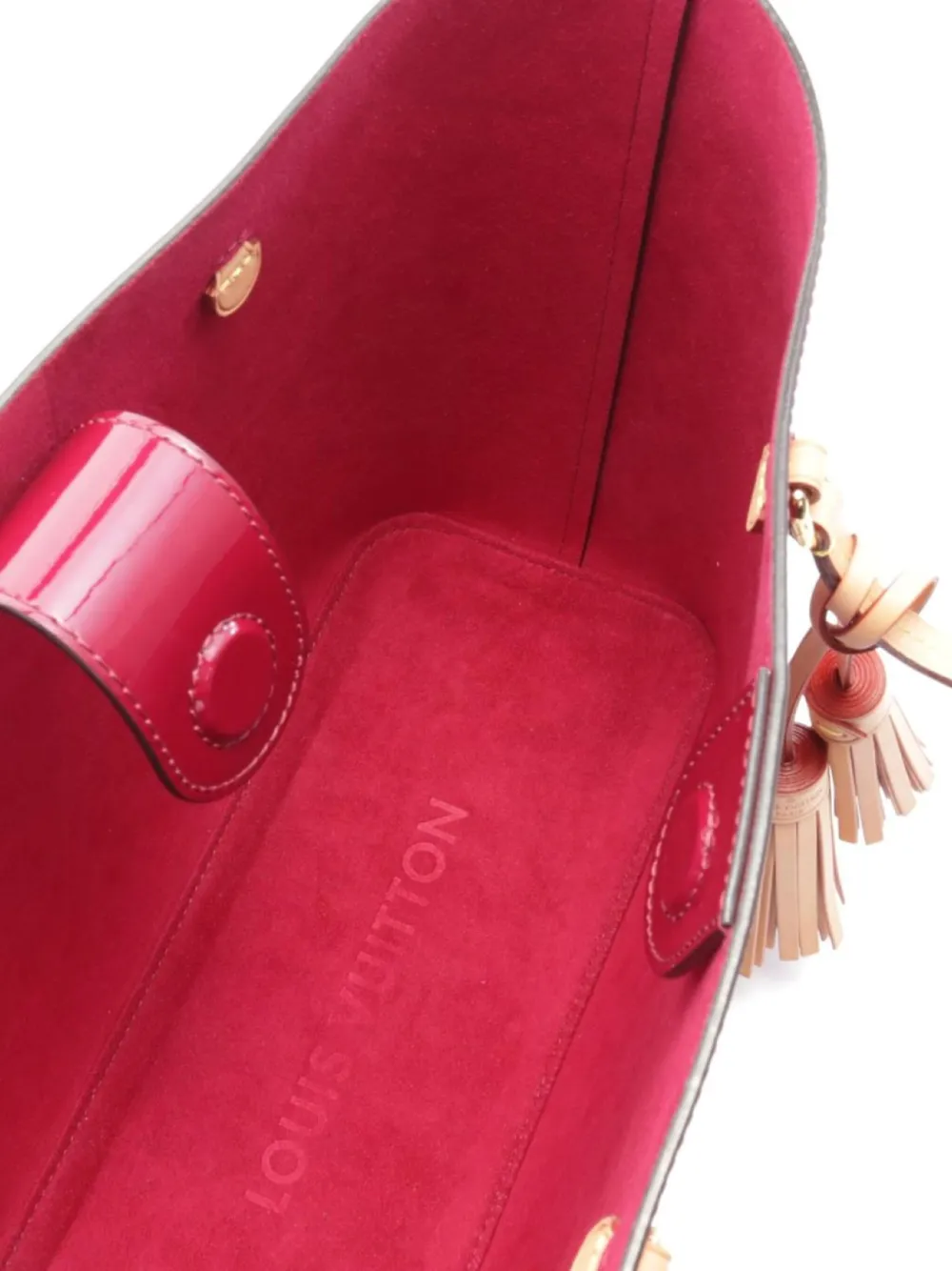 Pre-owned Louis Vuitton 2017 Long Beach Tote Bag In Red