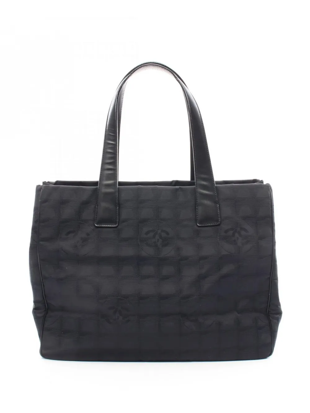 Pre-owned Chanel 2003-2004 Travel Line Mm Handbag In Black