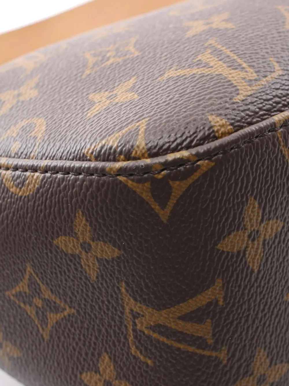 Pre-owned Louis Vuitton 2021 Slouchy Pm Shoulder Bag In 褐色