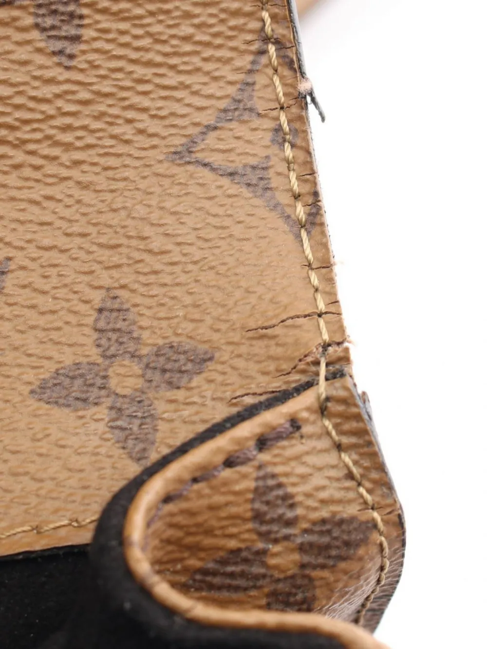 Pre-owned Louis Vuitton 2020 Pochette Metis Mm Two-way Handbag In 褐色