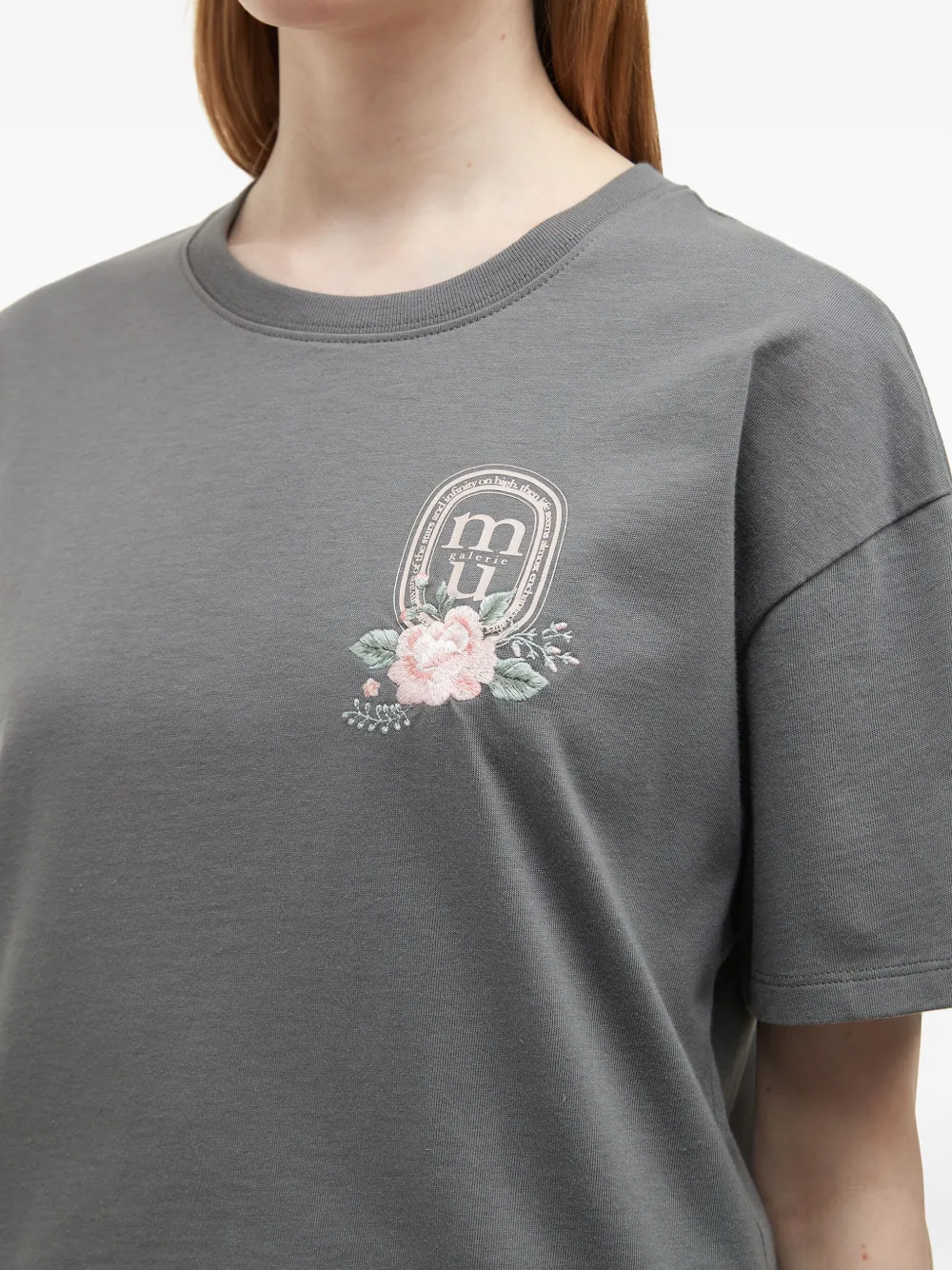 Musium Div. T-shirt met logoprint Grijs