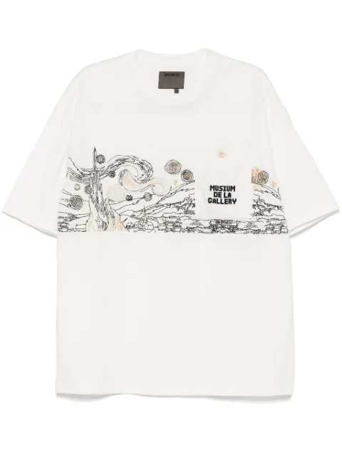 Musium Div. logo-embroidered T-shirt