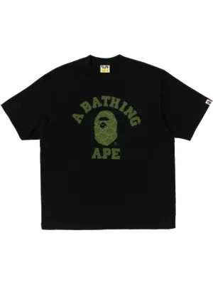 A BATHING APE® グラフィック Tシャツ | ブラック | FARFETCH JP