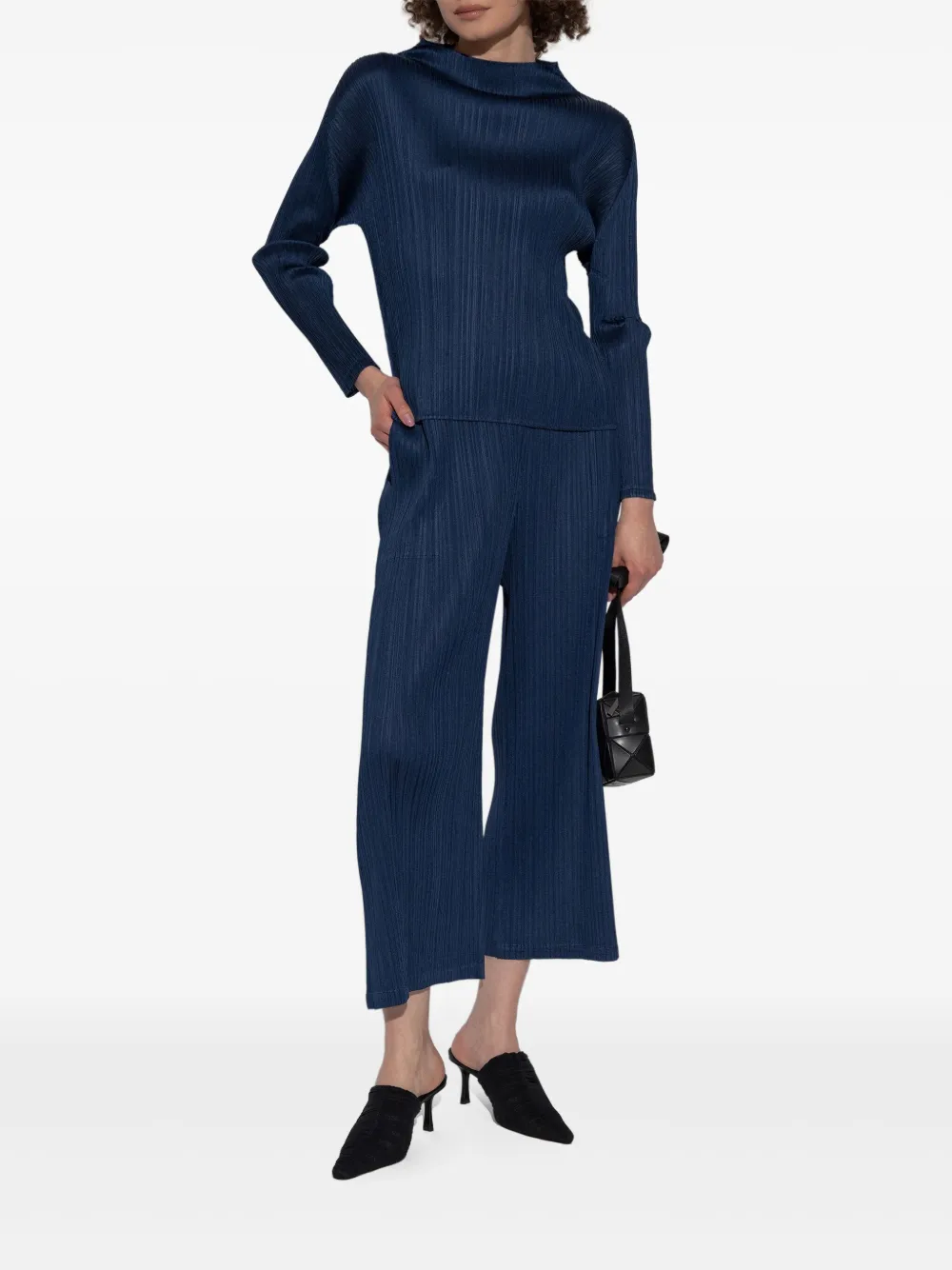 Pleats Please Issey Miyake Monthly Colors: February blouse - Blauw