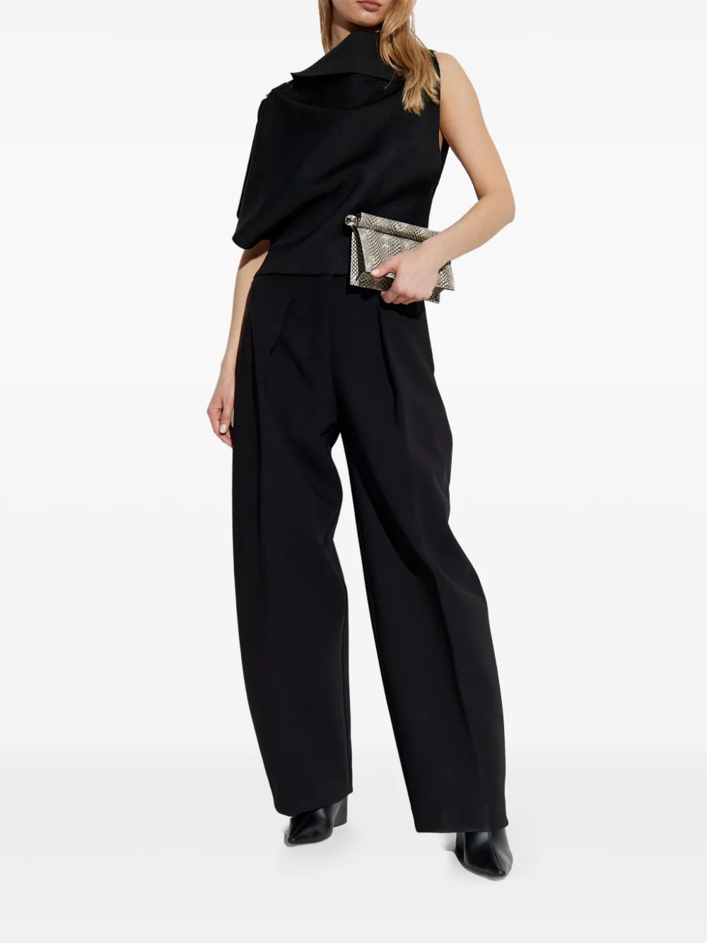 Jacquemus Trapèze top | Knitted Tops | Image 2