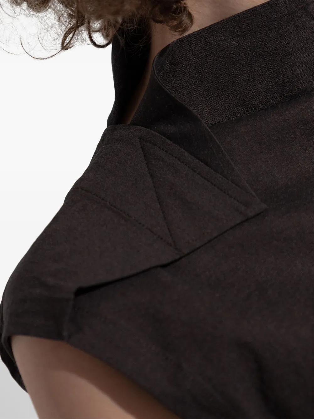Issey Miyake Gedrapeerde jurk Bruin