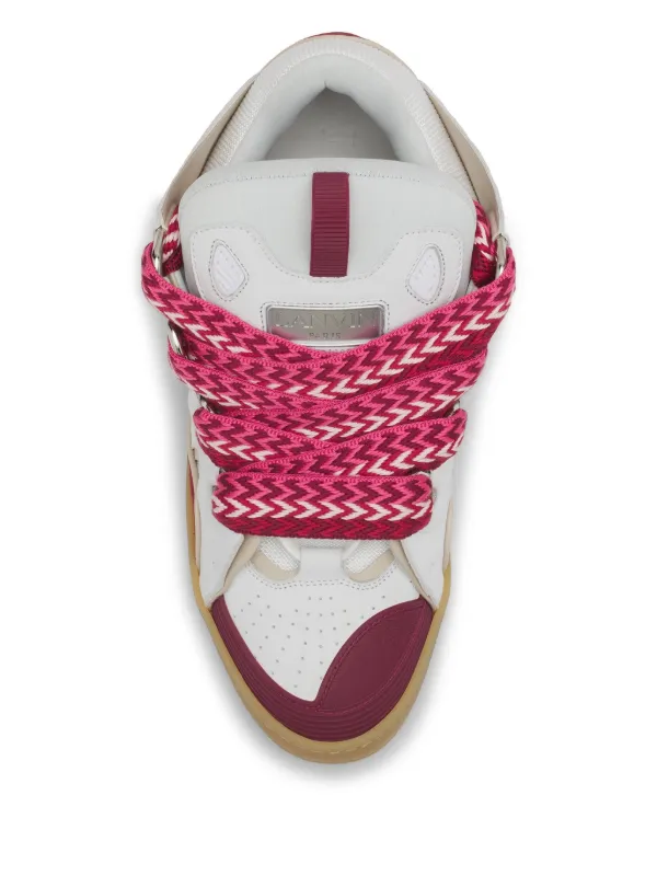 Curb sneakers