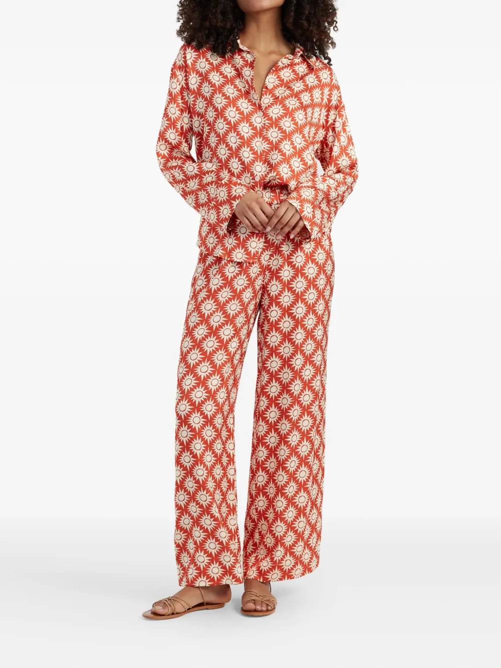 Chinti & Parker top de pijama Paradise en colaboración con Laura Whitmore | Tops de pijama | Image 2