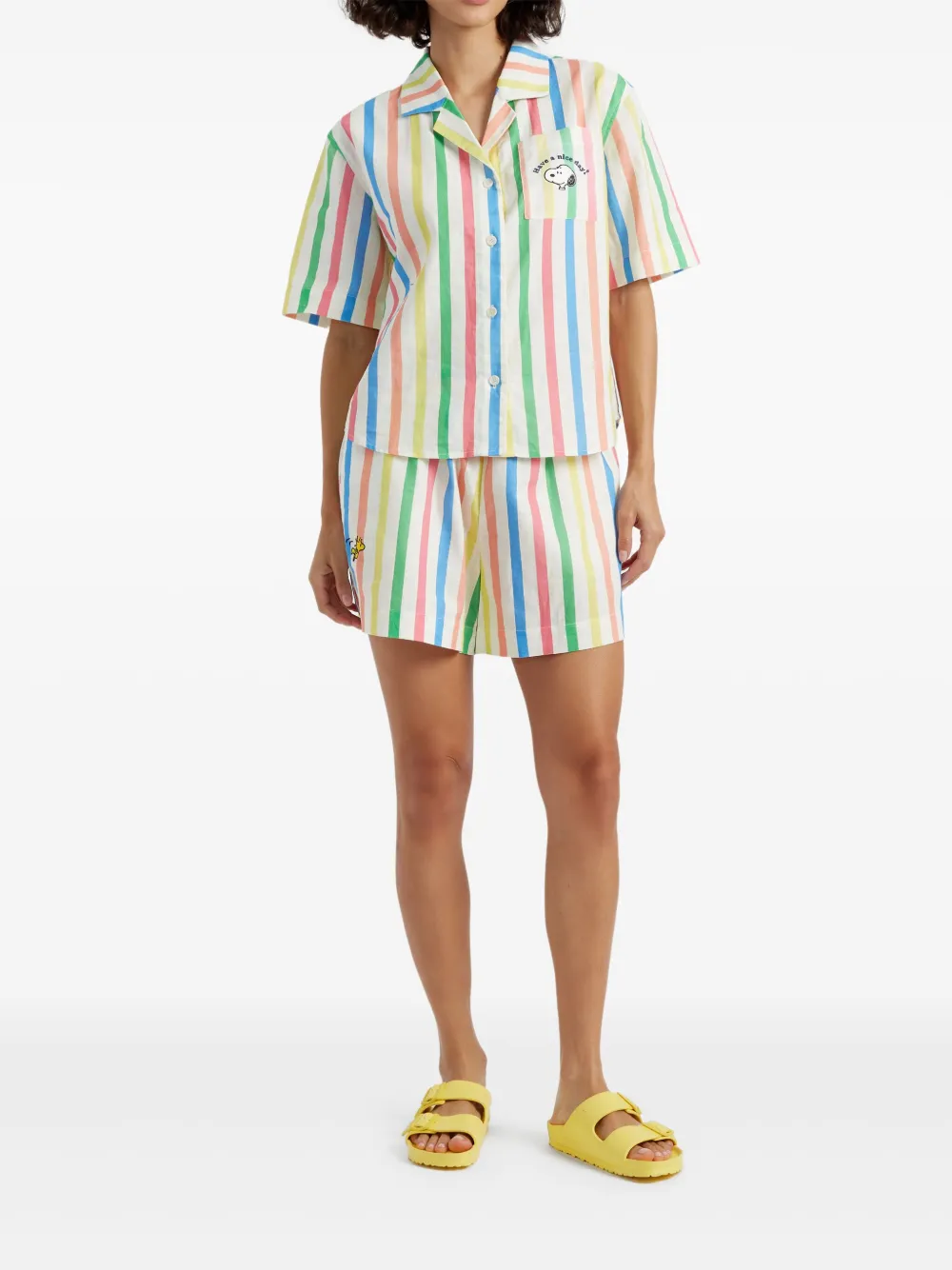 Chinti & Parker shorts con rayas estampadas de Chinti & Parker x Snoopy | Shorts | Image 2