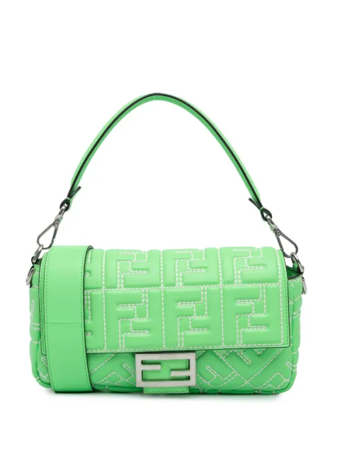 Fendi Pre-Owned bolsa satchel Zucca Embossed Stitched Leather Baguette 2010-2024
