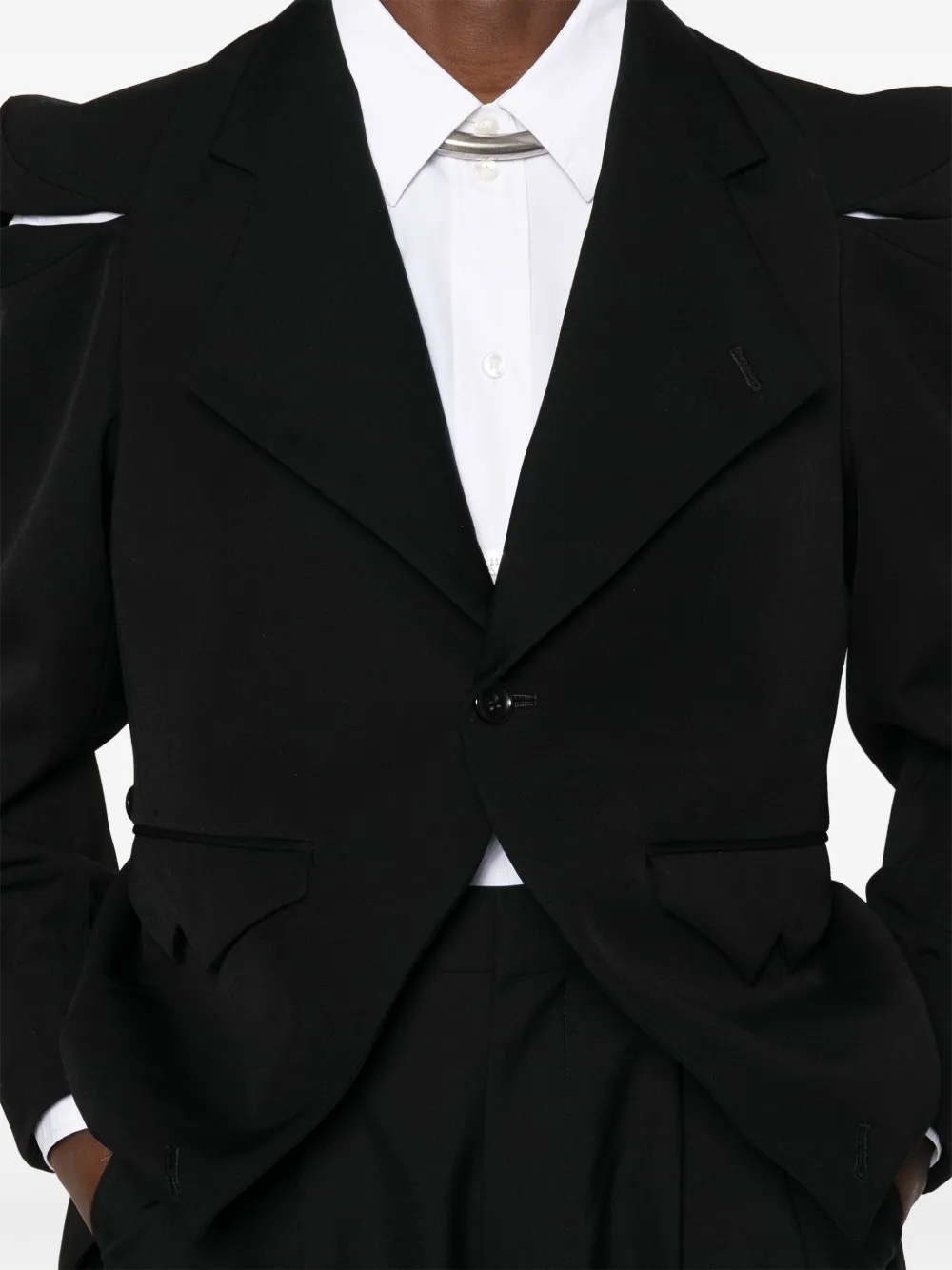 Noir Kei Ninomiya Cut-out Detailed Jacket In Black