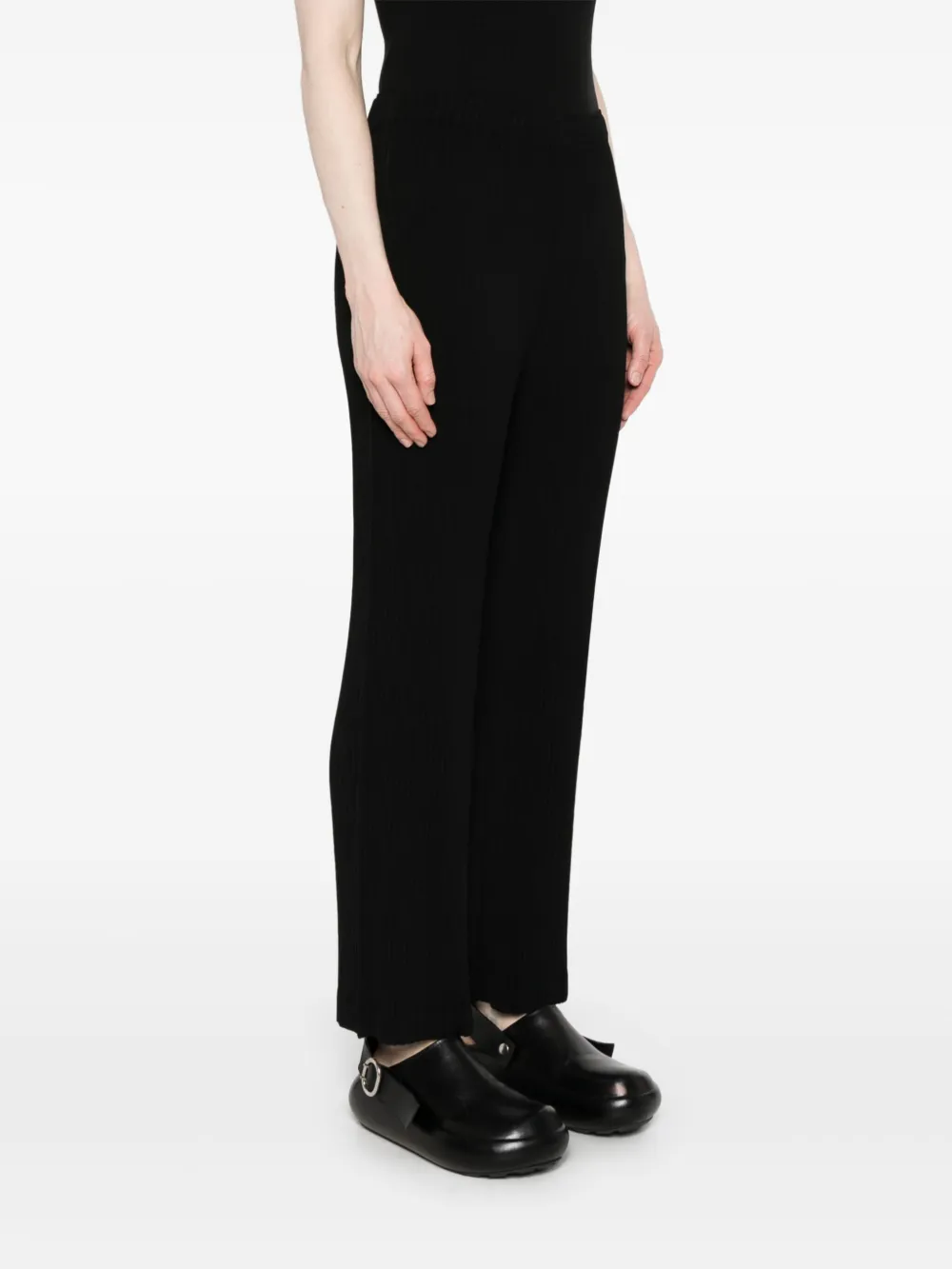Issey Miyake Broek met plooien Zwart