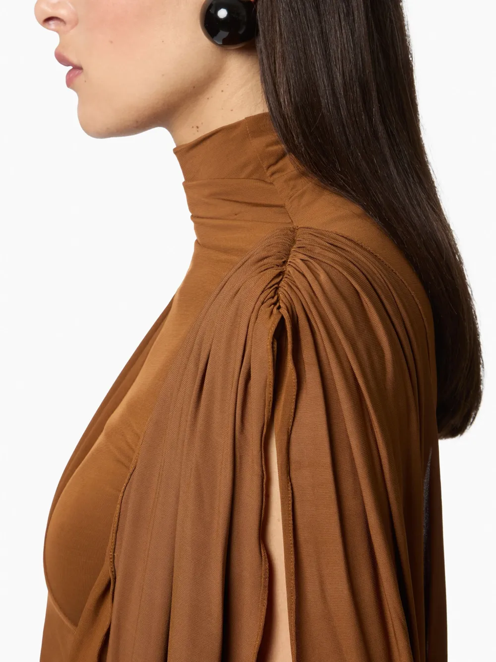 Nina Ricci Lacquered Sphere Earrings In Black
