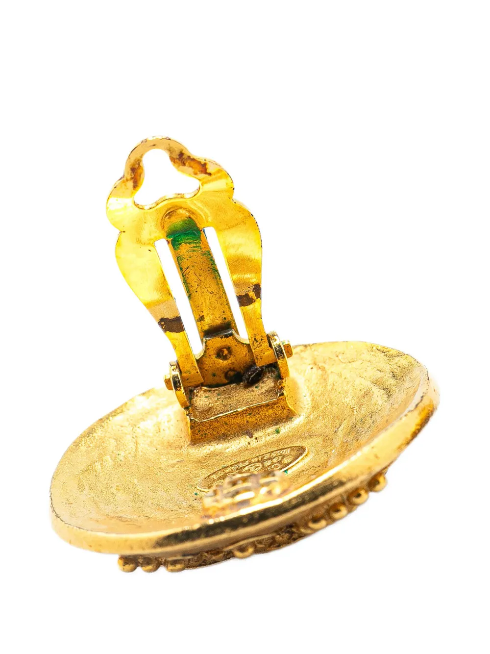Pre-owned Chanel 1996 Gold Plated Cc Round Clip On Earrings Costume Earrings