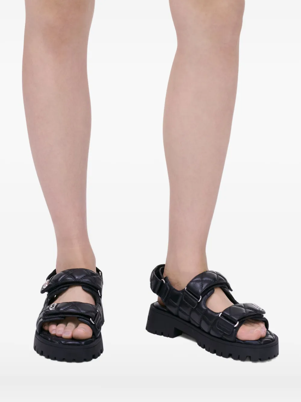 関税・送料込み【Marc Jacobs】 キルティング サニーサンダル Marc Jacobs ザ キルテッド サニー サンダル | ブラック