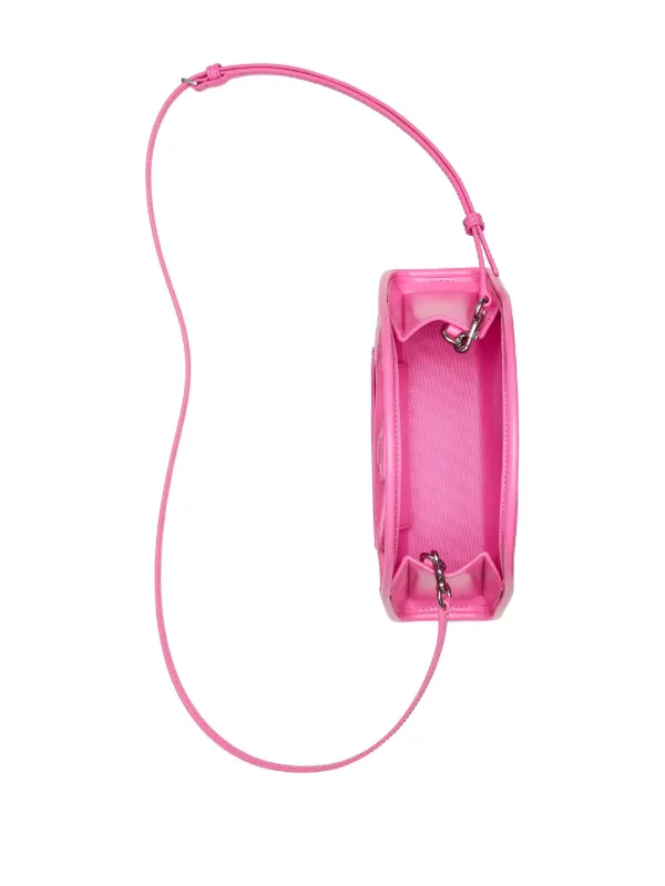 【関税込み】The Claw Clip Crossbody - Marc Jacobs - Leather Marc Jacobs The Claw Clip Crossbody Handbag – ShopCGX