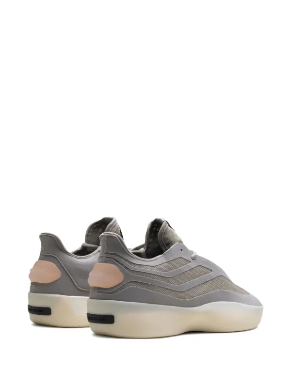 adidas gazelle silver green womens Adidas Originals Ozwego Low Top Beige Sneakers EE6462 Men's Size 9