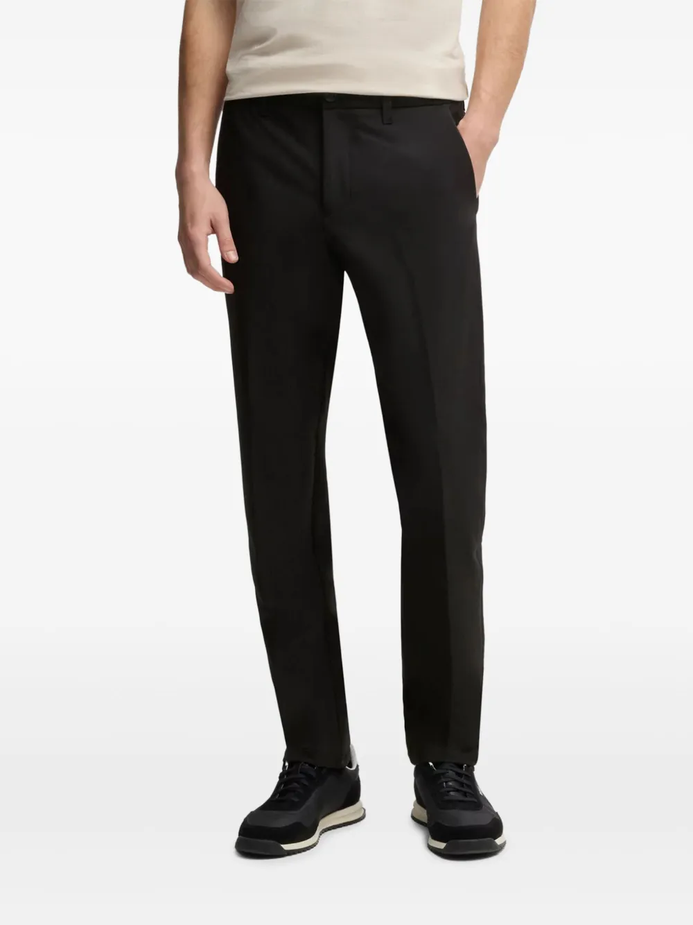 BOSS Chino met logopatch Zwart