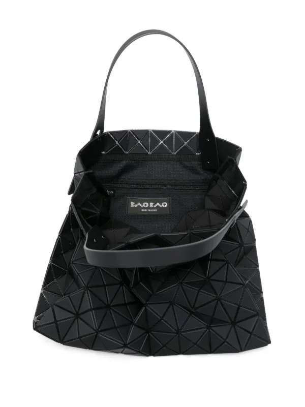 BAOBAO ISSEY MIYAKE 　ハンドバッグ　ブラック BAOBAO ISSEY MIYAKE ハンドバッグ ブラック BAO ISSEY MIYAKE BAOBAO
