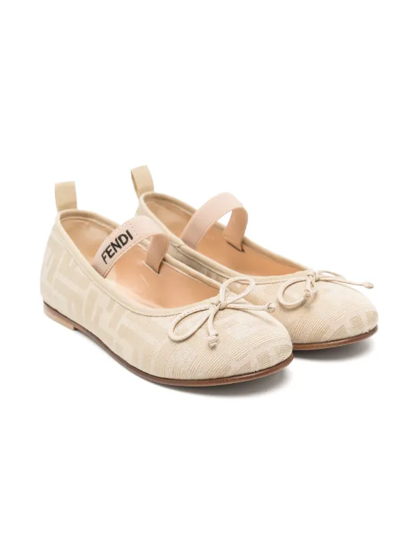 【関税＆送料込み】Fendi Ballet Flats Fendi Flats Size 36 EU: Elegant Leather Ballerinas