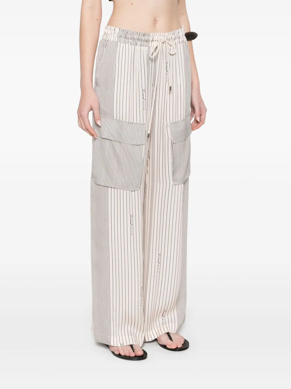 TWINSET Gestreepte broek Beige