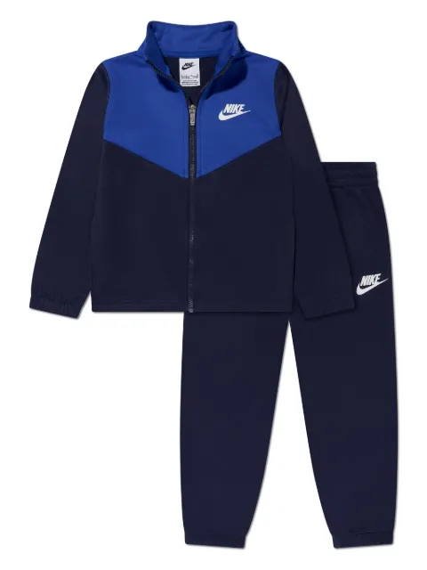 Nike Kids traje deportivo con logo estampado