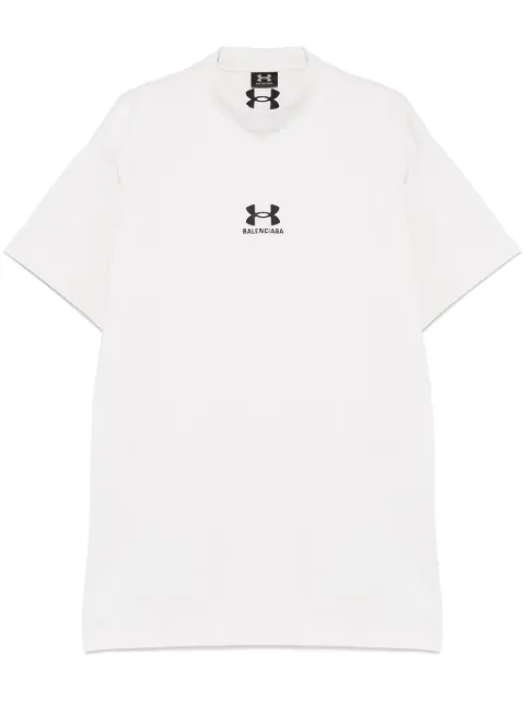 Balenciaga playera con logo estampado en colaboración con Under Armour