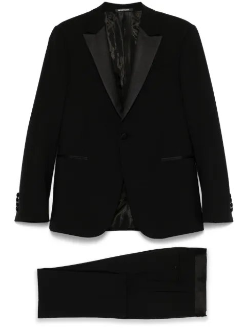 Emporio Armani traje con botones