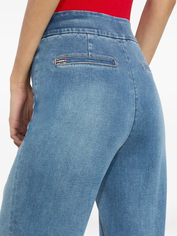 Alice + Olivia Quinn ブーツカットジーンズ | ブルー | FARFETCH JP Alice + Olivia Quinn ブーツカットジーンズ | ブルー | FARFETCH JP