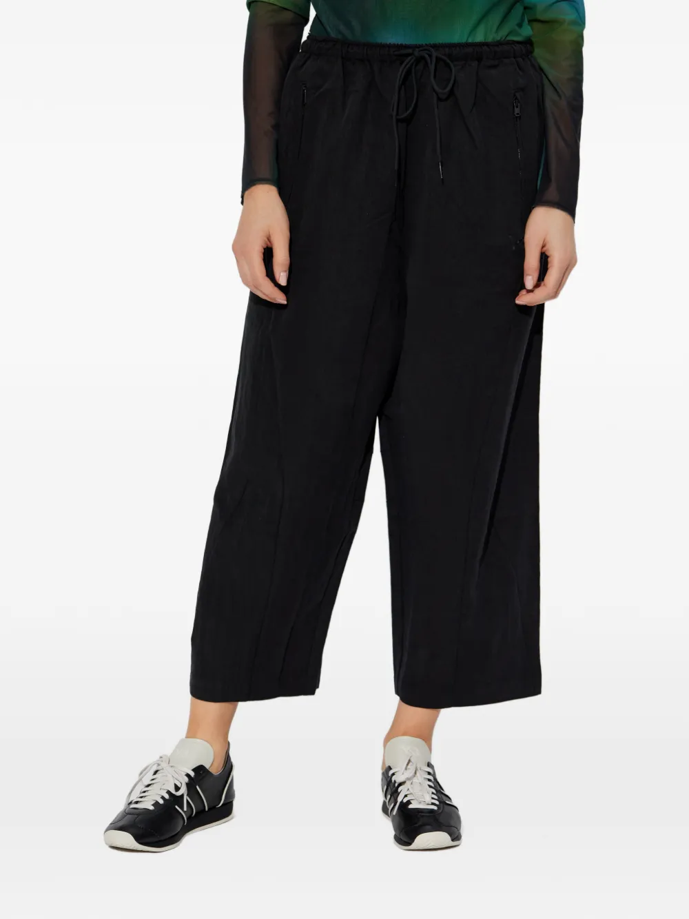 Y-3 elasticated cropped trousers | Black | Image 1