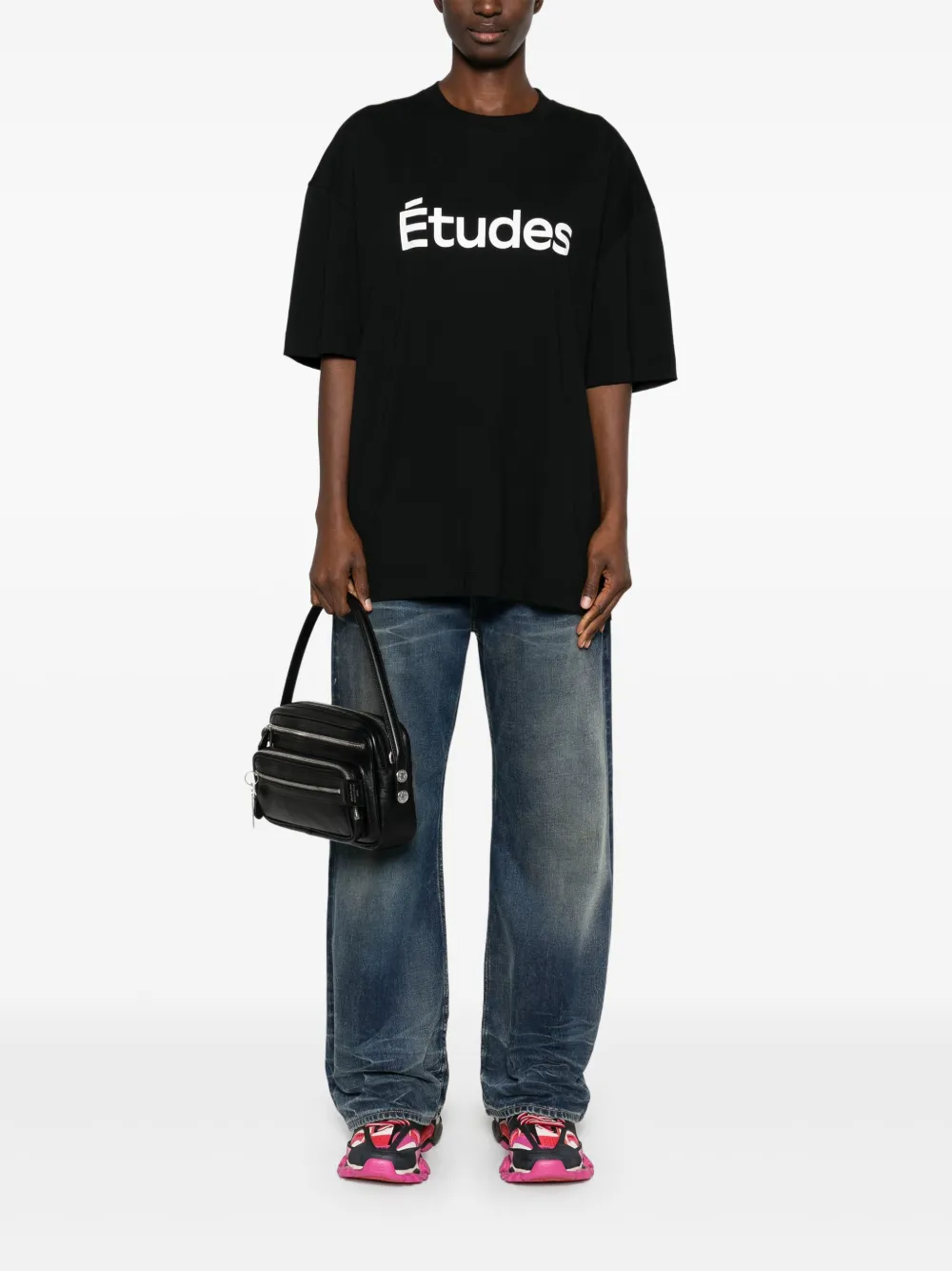 Etudes Studio Logo-print T-shirt In Black