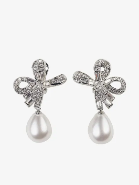 Kenneth Jay Lane pearl-detailing earrings 
