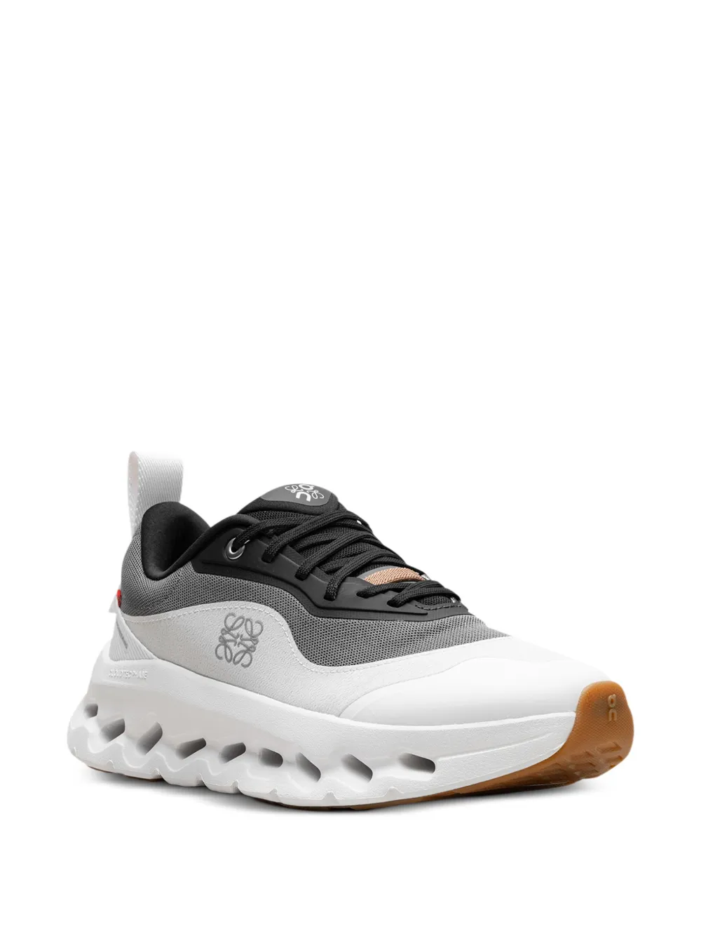 On Running x Loewe Cloudtilt 2 "Black/White" sneakers | Activewear | Image 2