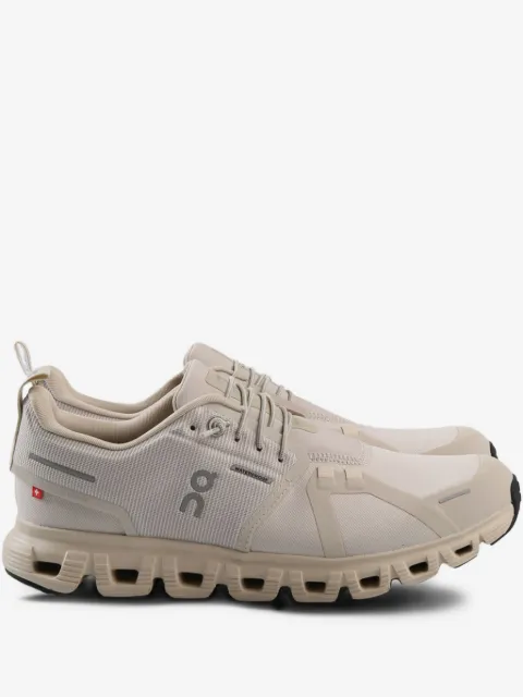 On Cloud 6 waterproof sneakers