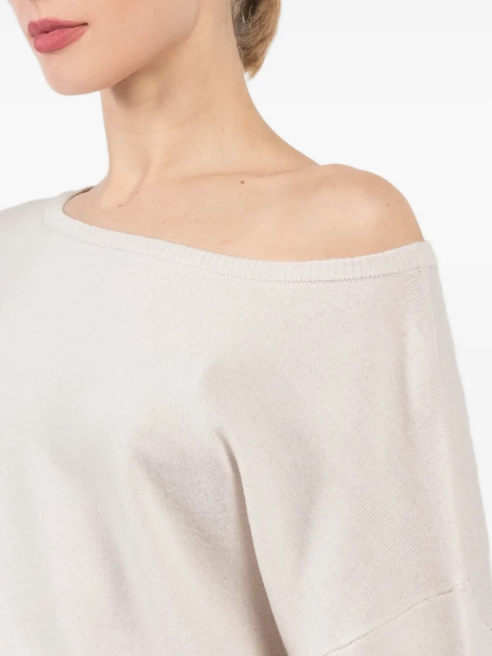 extreme cashmere Top met boothals en lange mouwen Beige