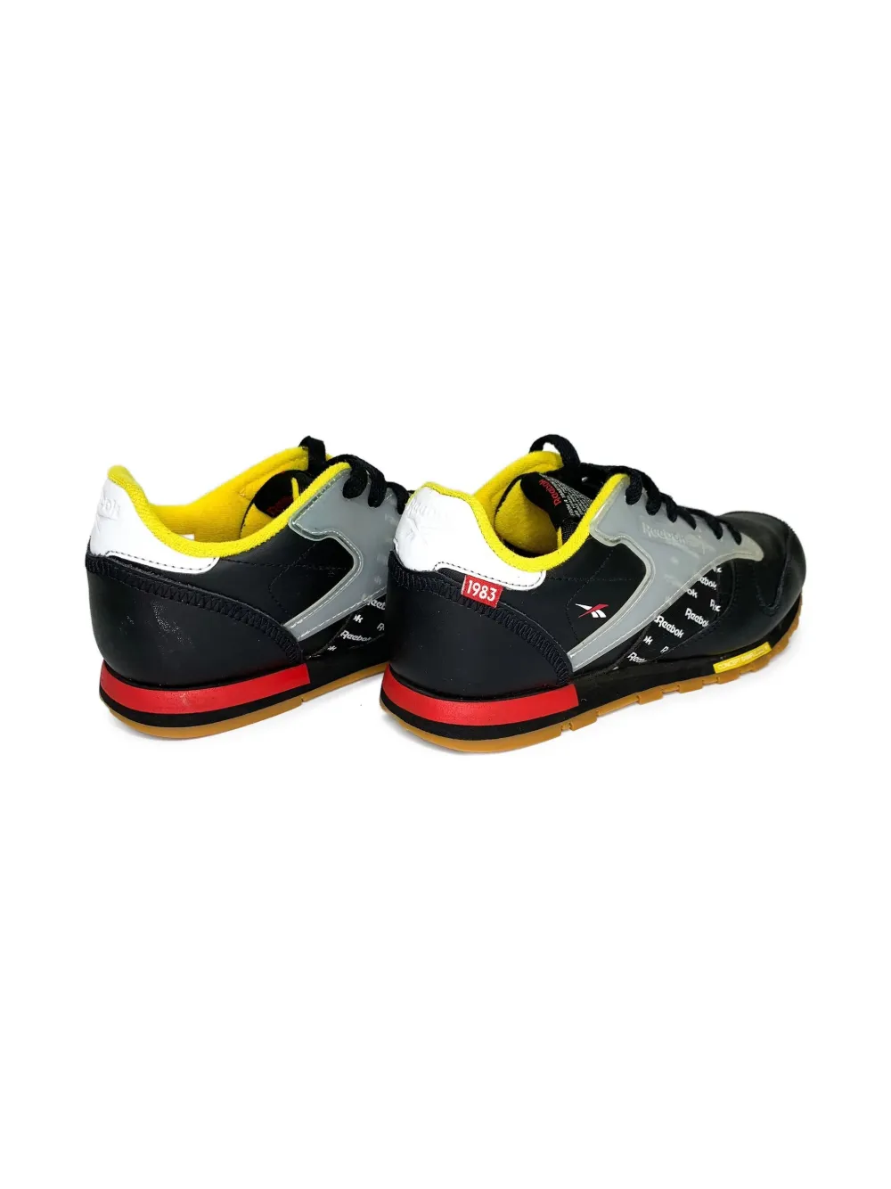 Reebok Classic Altered GS leather sneakers Black