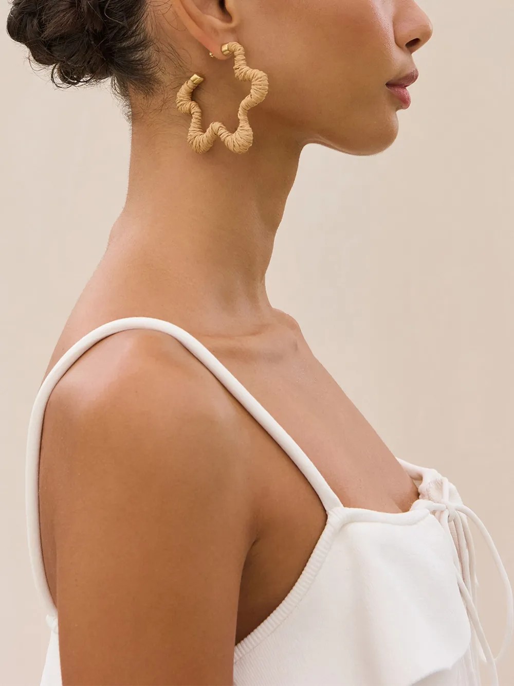 Cult Gaia Emiko Drop Earrings In Neutrals