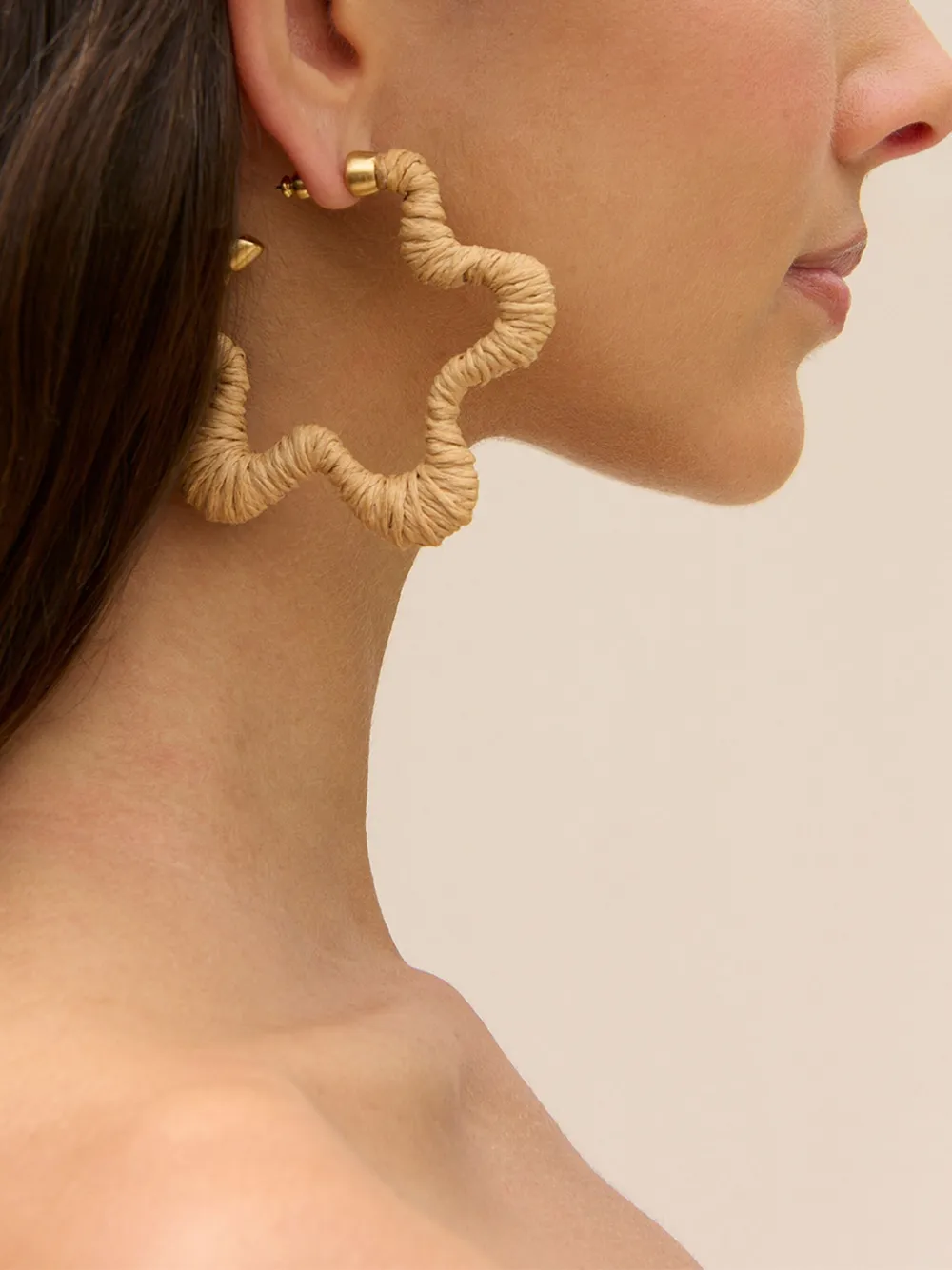 Cult Gaia Emiko Drop Earrings In Neutrals