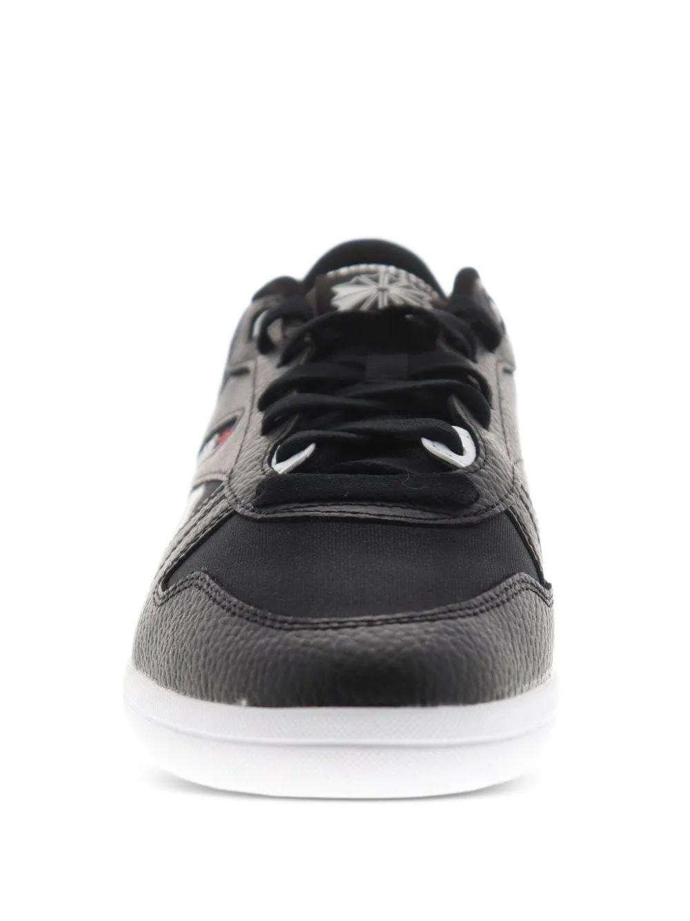 Unphased trainers