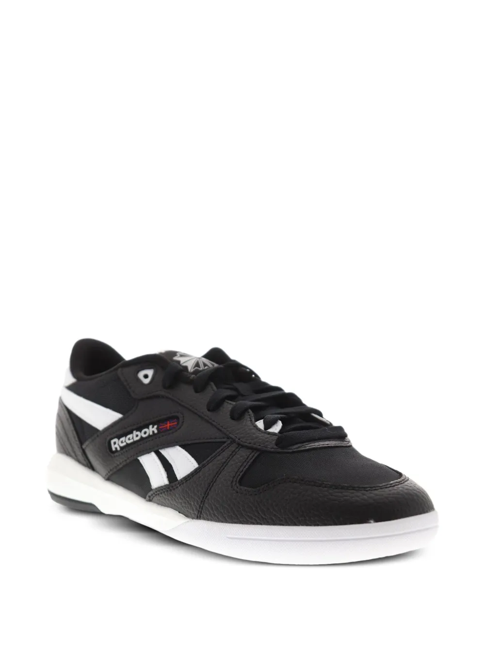Unphased trainers