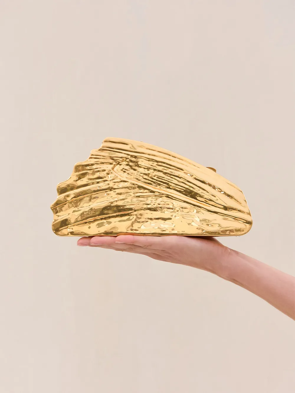 Cult Gaia Delvina clutch - Goud