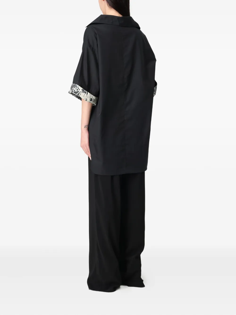 SIMONA CORSELLINI Blouse met print op de manchetten Zwart