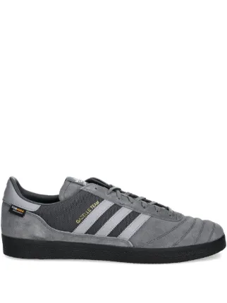 別注！adidas Gazelle グレー Adidas Gazelle Team スニーカー | グレー | FARFETCH JP