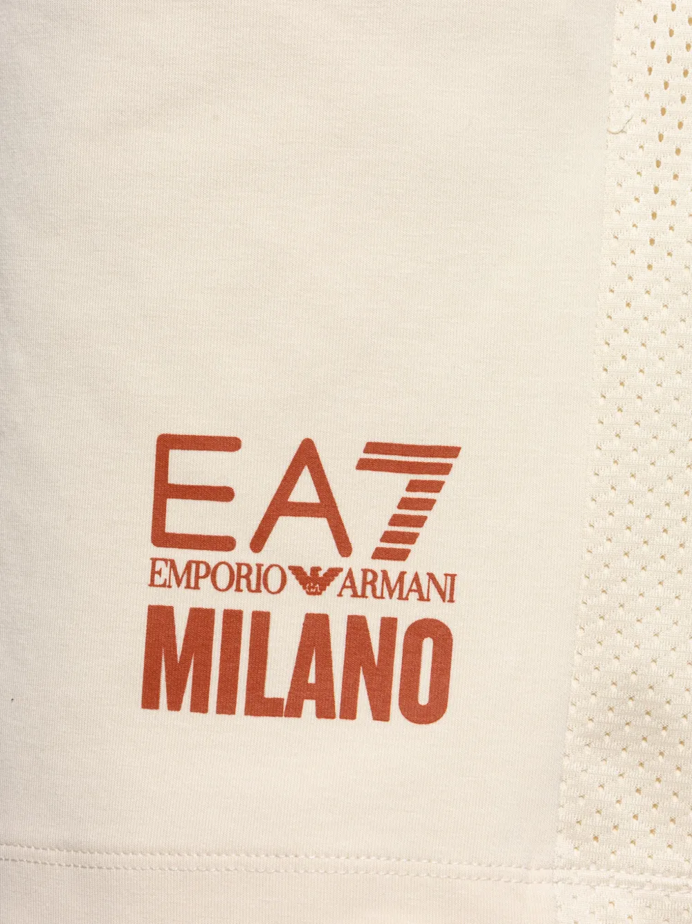 Ea7 Emporio Armani Shorts met logoprint Beige