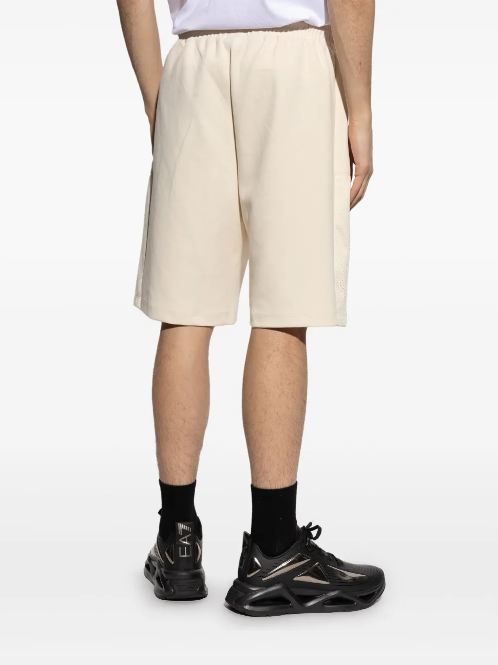 Ea7 Emporio Armani Shorts met logoprint Beige