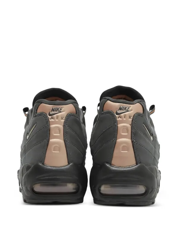 snkrs live exclusive