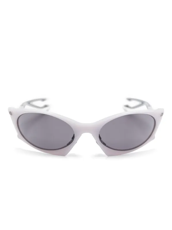 Oakley Plantaris サングラス | グレー | FARFETCH JP