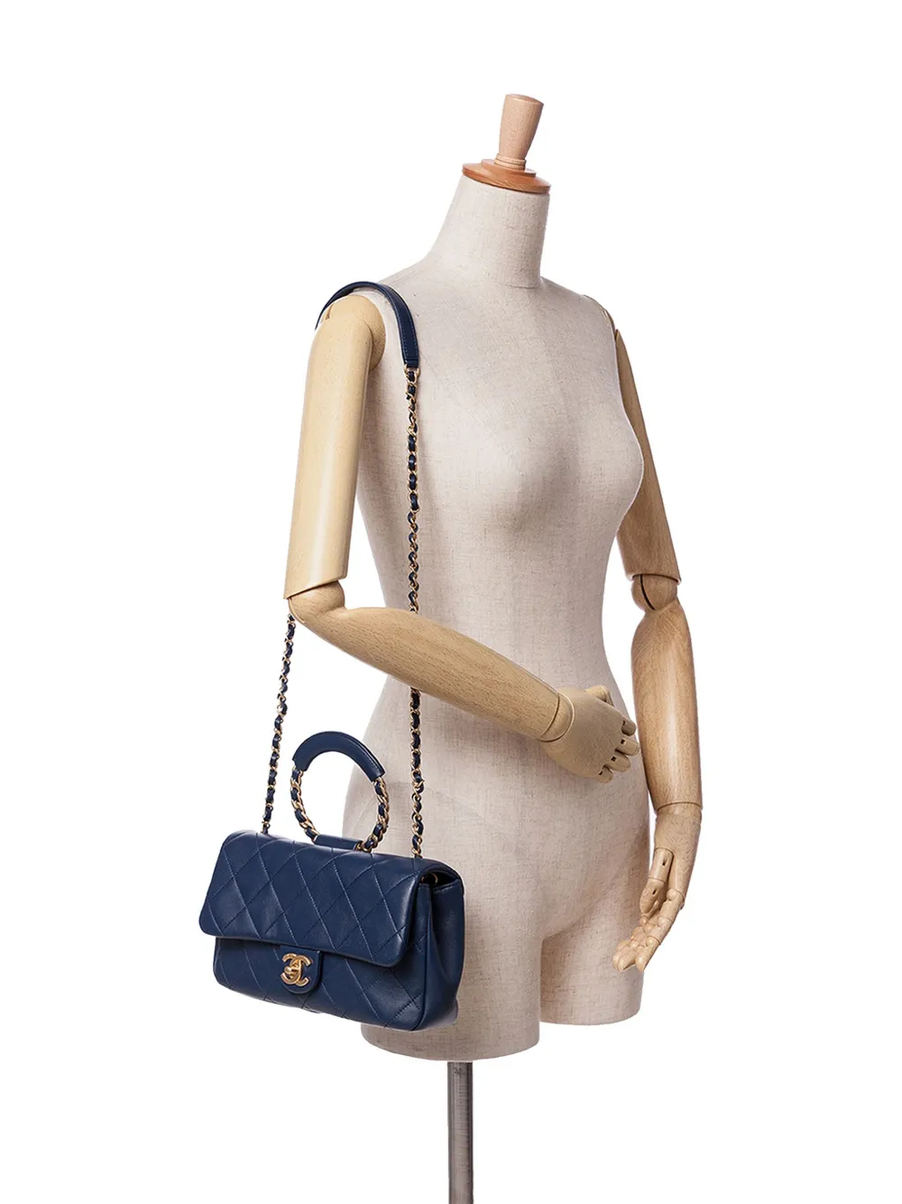 CHANEL Pre-Owned 2019 Medium Lambskin In the Loop Flap satchel | Image 7