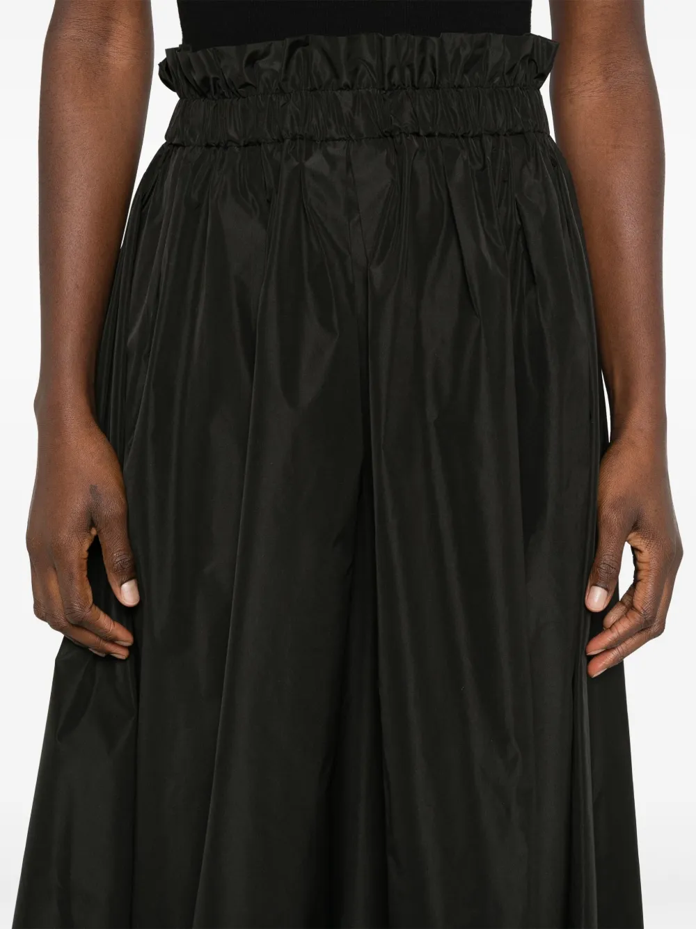 Shop Herno Taffeta Maxi Skirt In Schwarz