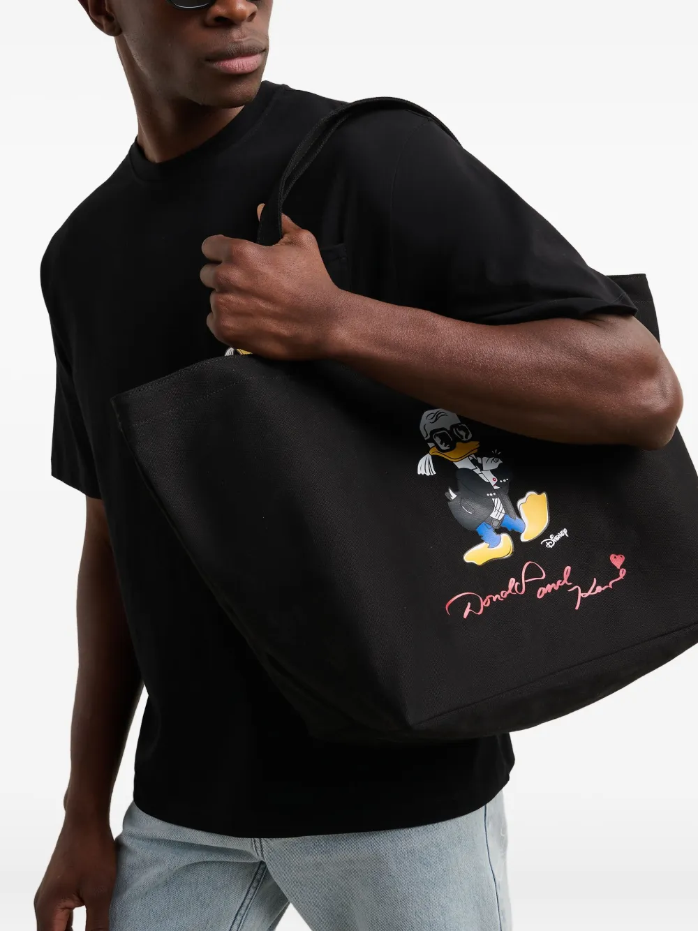 Karl Lagerfeld tote de algodón en colaboración con Disney | Image 2
